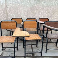 كراسي جامعية للبيع سعر الكرسي ١٠ الف حي اور مقابل سنتر حي اور للتواصل ...