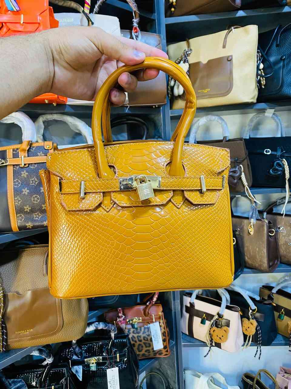 السعر15 فقط
يتوفر توصيل داخل الكوت ولجميع المحافظات
واتساب/***********
تلكرام/thsd83
انستا/thsd_26
