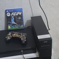 ps 4 سلم للبيع مع يو بي اس جديد صارلي اسبوعين من مشتري مع FC24 و يده م...