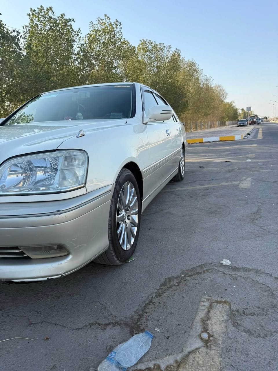 ملكه 2002 بسمي رقم دولي امداور بنفس اليوم بأي محافضه سياره جاهزه ما ناقصها برغي
حداديه توني نافضها من الطول للطول 
كفاله عامه من الكص ولصبغ  ولاتبديل ولعيب الشرعي 
اكرستال خضراويه محزم 
4 دكم فول عدا الفتحه 
مكينه D4 الكبير 
ثلاجه 
برده خلفيه 
مرايات شفط سيف الأمام علي وي السويج 
تحكم كشنات كهربائي امامي خلفي 
تبريد خلفي 
تخم تاير كامو الكوري سعره 500 الف 
وياله ماجسته سعر 4 ورقات 
اريل  خلفي امامي 
مغلفه نانو سيراميك حمام غرفه بوليش 
تخم بلكات توني مبدللها 
تخم مجاور توني مبدللها 
شباج اثنا 
لايتات زنون 
ماشيه السياره 190 قابل للزياده 
سياره قرار 48 اصل ب2018 مرقمها بيدي لا معقب ولاشي راعيها الأصل انه 
سياره اكثر من ما تتوقع جديده 
السعر 140 
مكاني ناصريه حي سومر 
موبايل ***********
