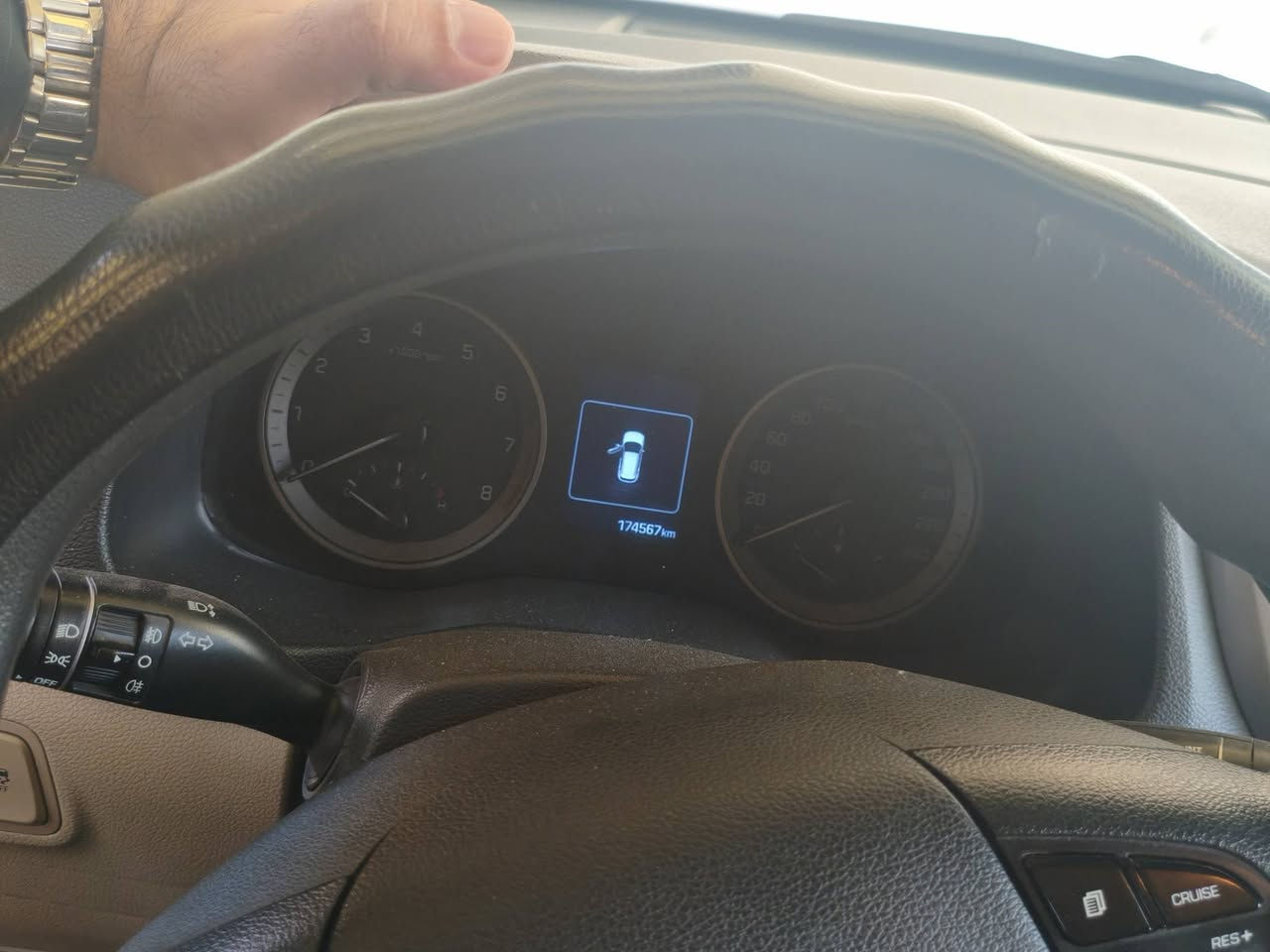 السلام عليكم
هيونداي توسان خليجي 2018                                                Hyundai..Tucson2018
 موديل..2018
ماشية ..174km
لون ابيض
محرك 2000 دوش
تبريد قطعتين 
تحكم ستيرن جهتين 
 حساس خلفي
كامرة خلفيه
ويل كروم بلادي
مري جانبية كهربائية شفط
أشاير مري
بيه طخه خفيفه بالجاملغ الخلفي موضح بالصور

..........................
مكاني صلاح الدين بيجي
*********** للتواصل
