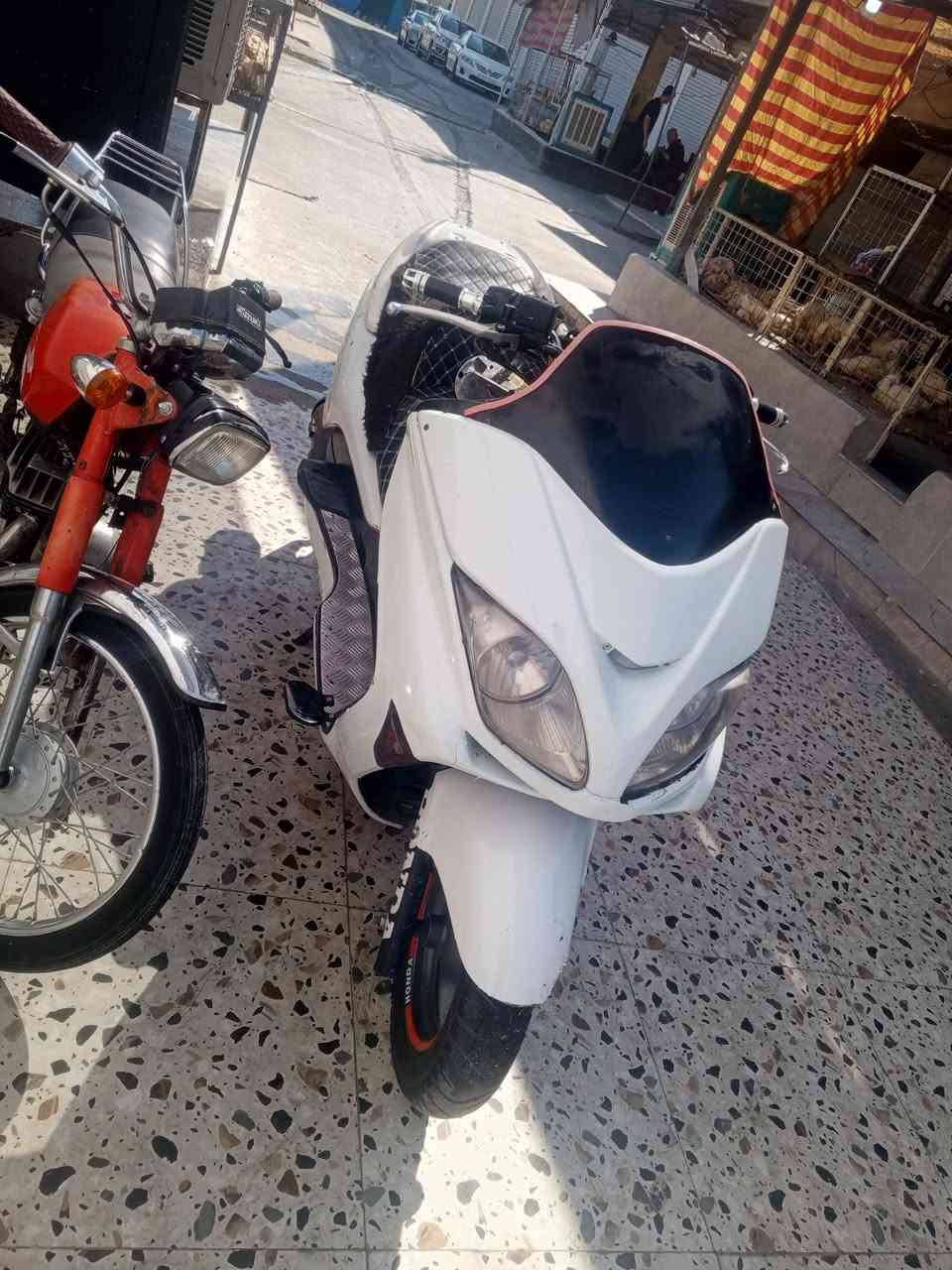 دراجه فورزا للبيع 08 دراجه اي عيب ما بي كهرباء شغال سعر 500 بمجال بصمه شغال‏‪***********‬‏
