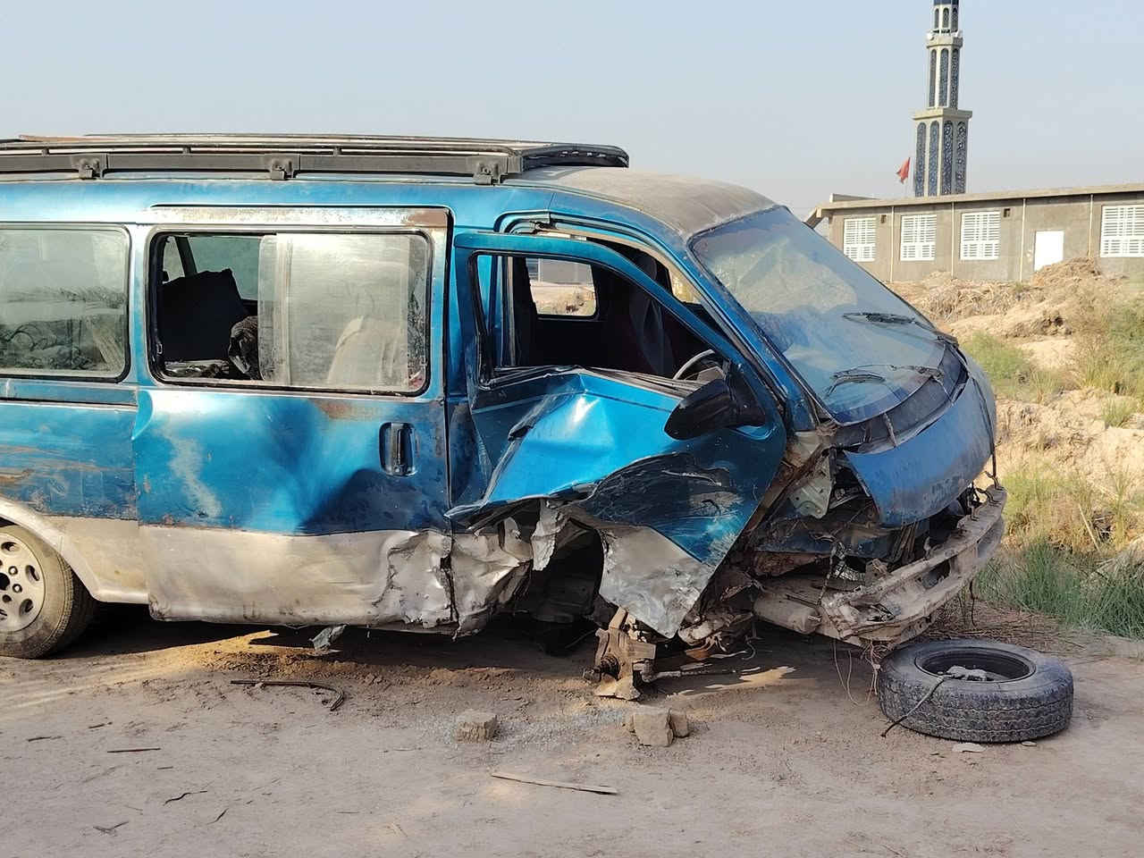 السلام عليكم بريجو موديل ٢٠٠٨ مضروبه مامطلوبه غرامات ولا هيئه تنباع على حادثها باسمي
كير واكسن ومكينه وبات دينمه مخ او رقمها بابل
العنوان ديوانية سنية طريق السياحي الإتصال على الموبايل ***********
