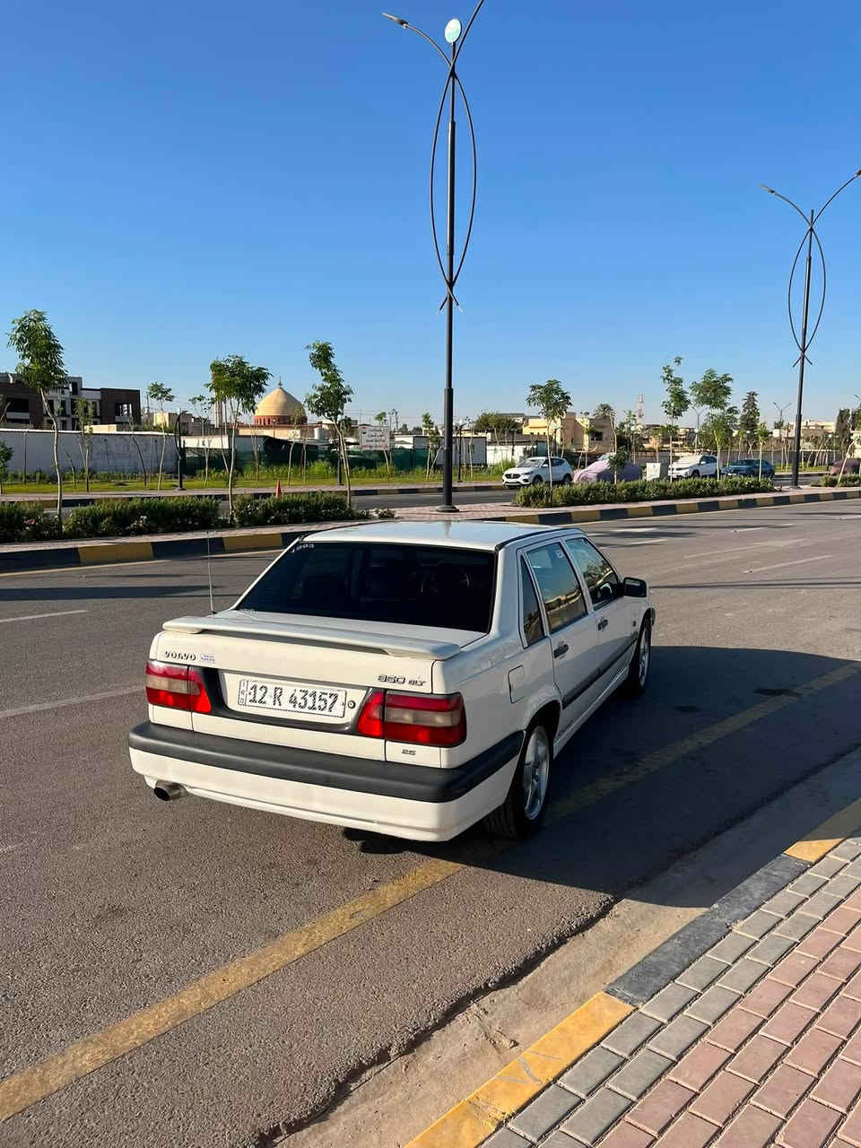 فولفو  850 للبيع موديل 93 سياره حيل نضيفه ومتعوب عليها ما يعوزها برغي بيها صبغ جاملغ الي خلف السايق فقط( تبريدها ثلج ) كير ومحرك جديد مبدلين 
السعر 58  بيها مجال بسيط ***********
