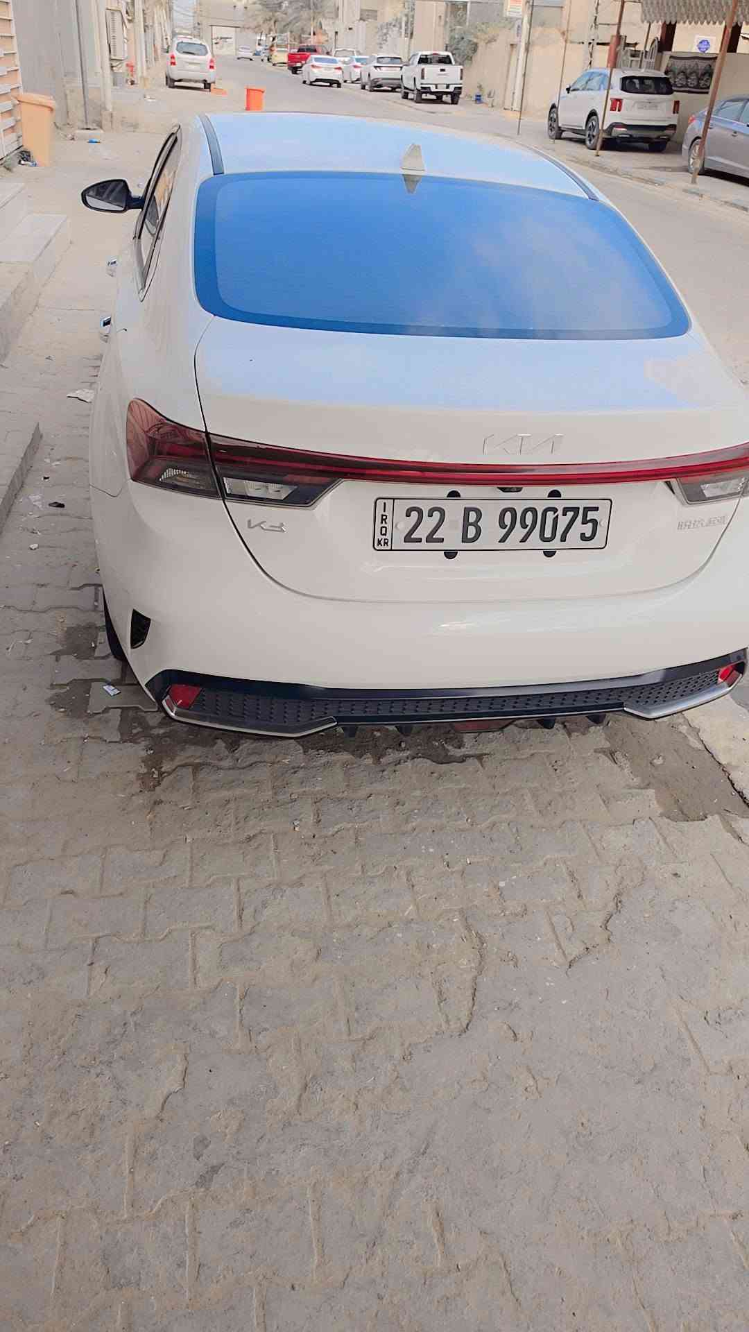 كي ثري 2022 كفاله عامه من صبغ وبارد وتبديل بيها دحجه بسيطه بالجاملغ الخلفي موضحه بالصور داخل بيجي تبريد قطعتين السنويه باسم شركة الواحه تريد وكاله تحويل بشرط السياره حيل جديده استخدام شخصي مكان السياره النجف الاشرف شارع الزهور السعر ١٢٩ ورقه مجال قليل 
*********** ابو حسين
