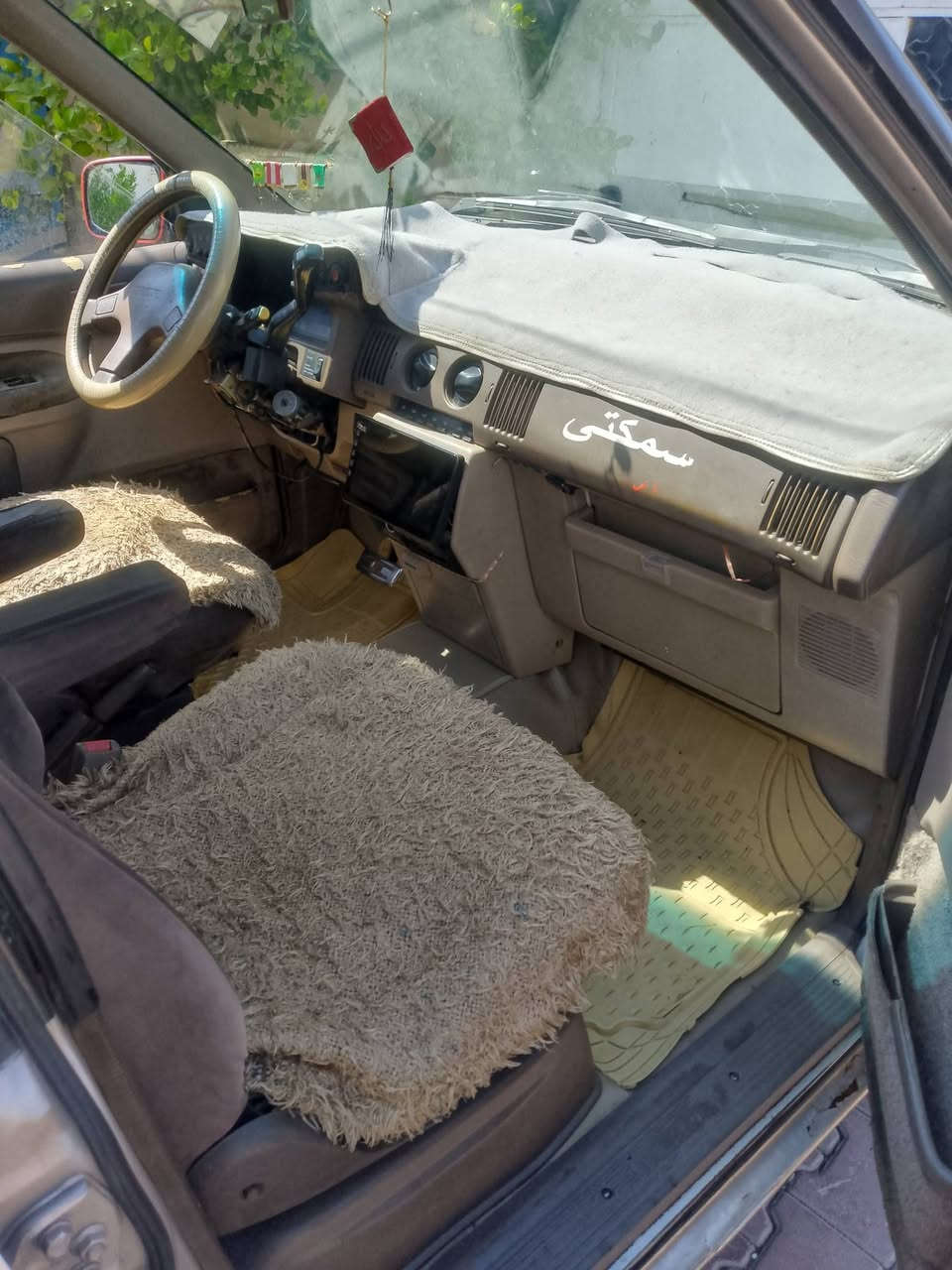 سلام عليكم سيارة مازداmpv موديل 90 نظيفة 7 راكب تخم تاير حدادية جديد شاشة كامرة محرك بلادي كير بلادي تبريد قطعتين  رقم كركوك جاهزة سنويه لحد 2029 رقم انكليزي باسمي ثاني يوم تحويل سعر 48 وبيها مجال للشراي ***********
