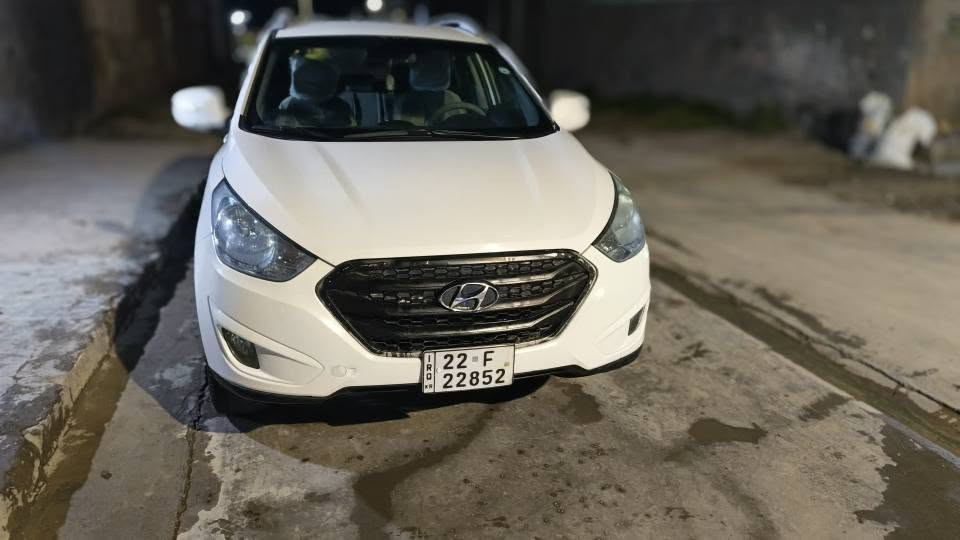 سلام عليكم تكسون 2012 للبيع سيارة حيل نظيف بدون أي مصرف كير محرك شرط محرك ما مفتوح رقم وسنويه جديد كابون بانزين بي هزه مطلعه 96٪ رقم أربيل جديد شرط تحول اني شرعي سياره بيه فقط ربع باب صبغ مع مكانين كارت و مكانين بارد عل كد أربع أصابع و الباقي مكفولة كفاله عامه العنوان موصل 

***********

سعر130بي مجال موصل, نينوى
