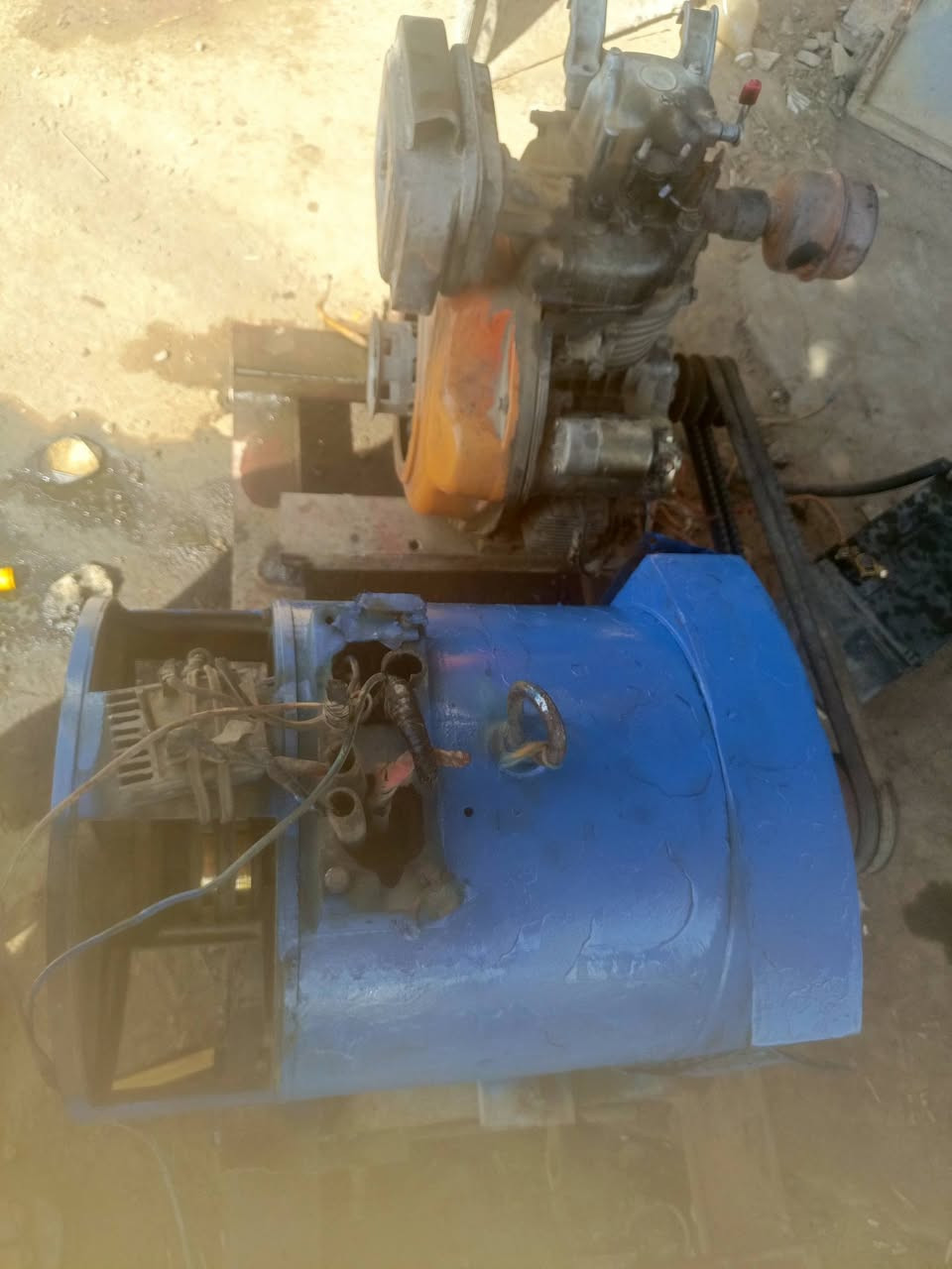مولد لبيع كامه حجم 900 زراعي
دينمو 10KW العنوان ديالي ناحيه العظيم الهاتف ***********@احسان الهيازعي
