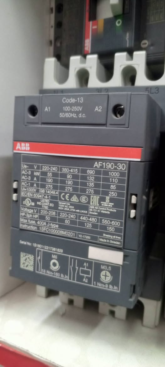 سلام عليكم ورحمه الله وبركاته
يوجد لدينا جميع الكونتكترات قواطع ABB
 اصلي جدا نضيف 
جميع الامبيرات متوفره بنسب الاسعار
 الاستفسار خاص 
👈***********👉 حسين عكد 
خدمه توصيل جميع محافضات العراق#
