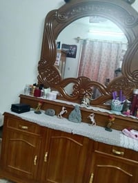 غرفه • للبنات • بيها مجال