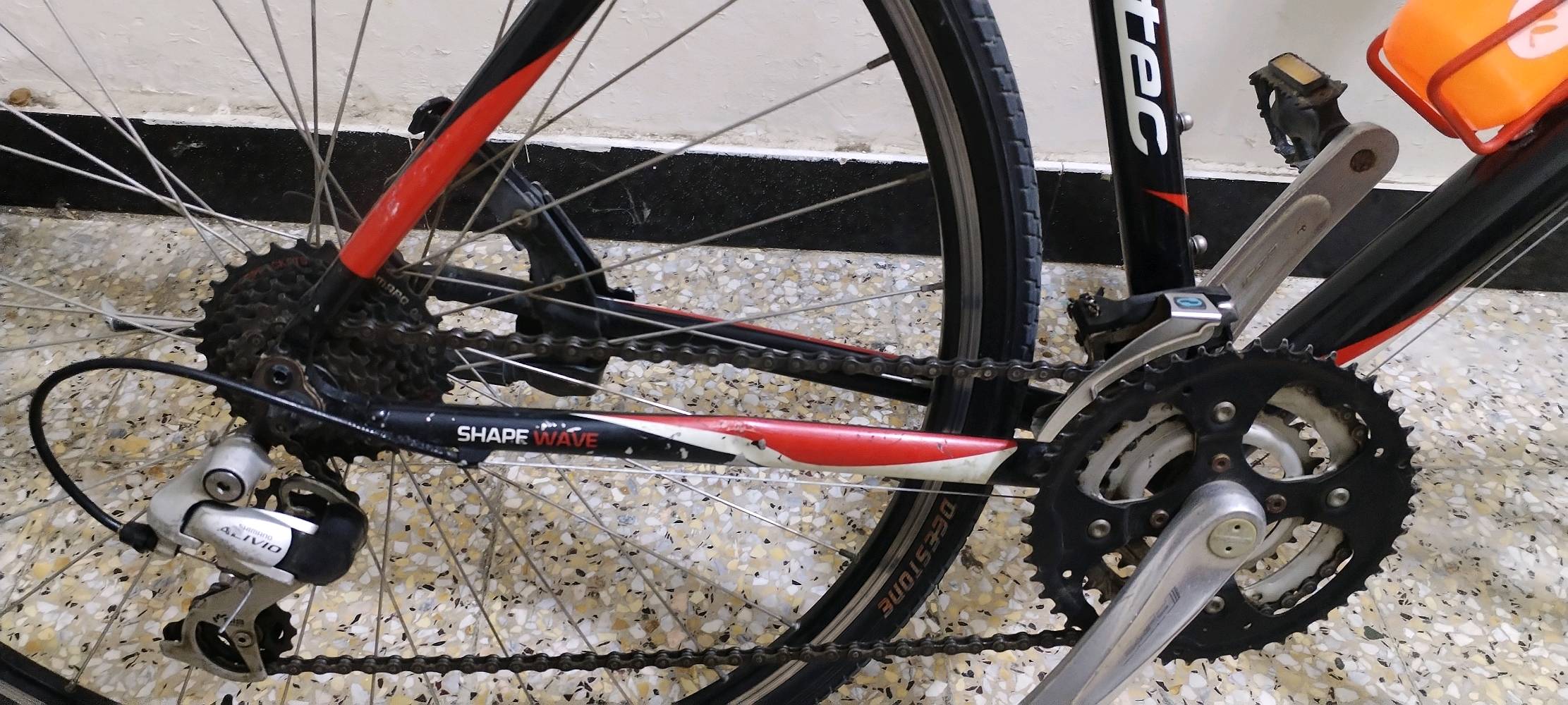 🚴‍♂️ للبيع Corratec C700 🇩🇪

الماركة : Corratec
السستم : Shimano Alivio 3×8
الحجم : 28
قياس الفريم : M – Medium
المادة : فول ألمنيوم
النظافة : 90% توجد فعصة بالهيكل

💰 السعر: 190 ألف وبيها مجال حك الجية

📍 بغداد – حي القاهرة، قرب جوازات صليخ
📞 ***********