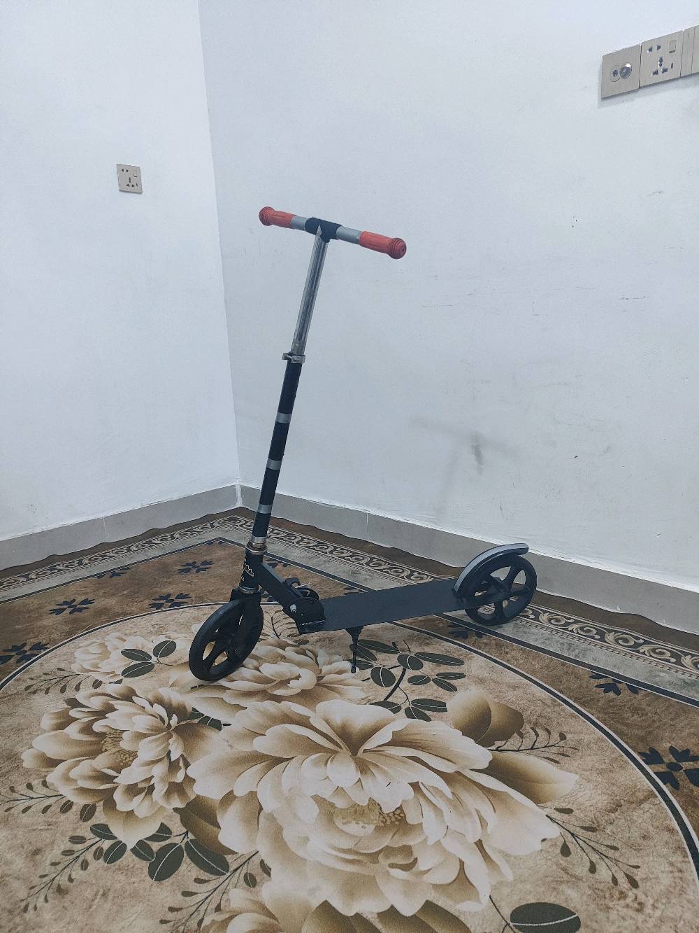 سكوتر أطفال • ٨-١٢ سنة • مستعمل