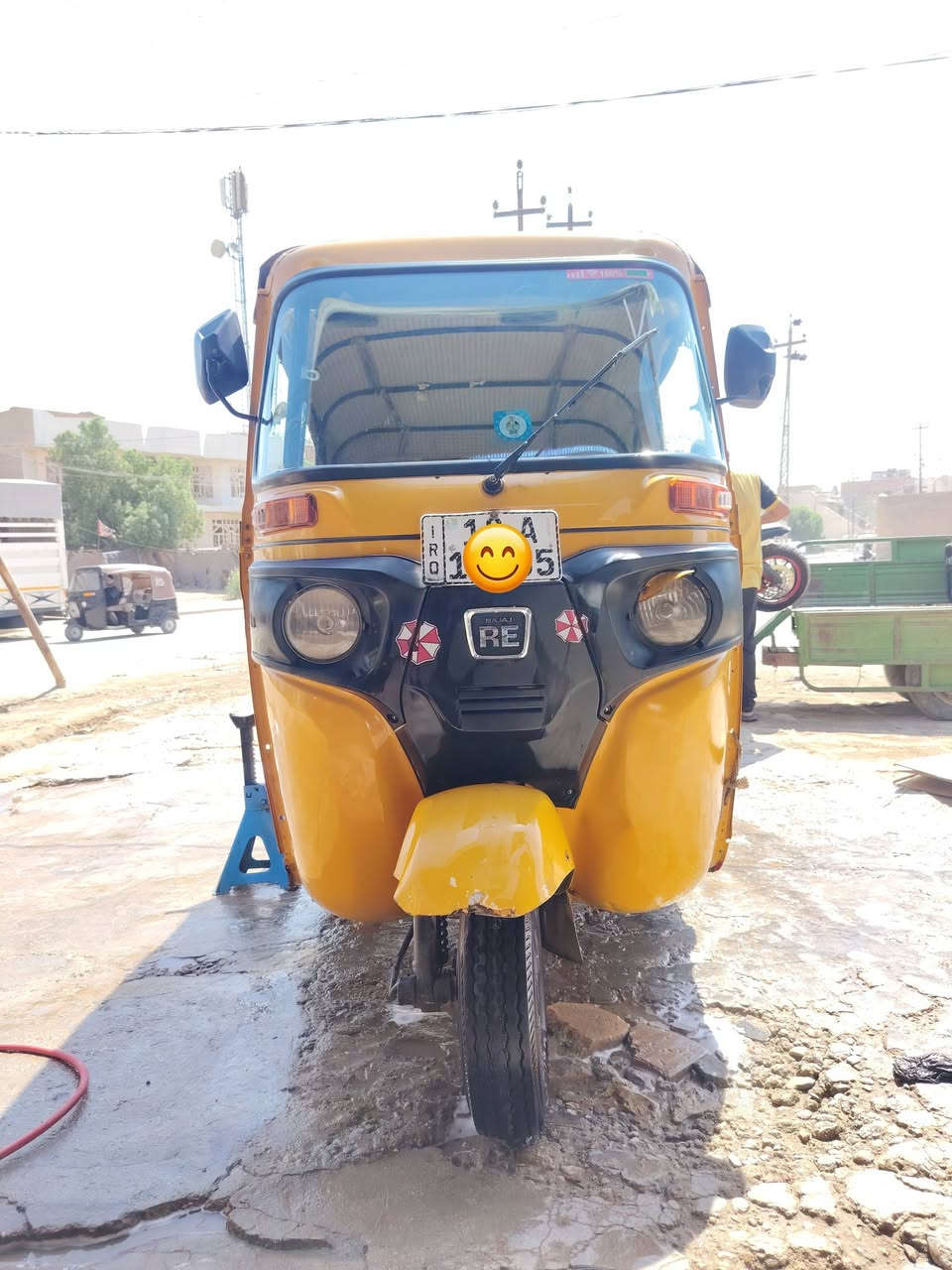 سلام عليكم تكتك للبيع موديل 21 رقم نكليزي سعرها ٦ مليون و٦٠٠ بيها مجال بسيط 
***********

نص مكتوب في الصور:
- 😄