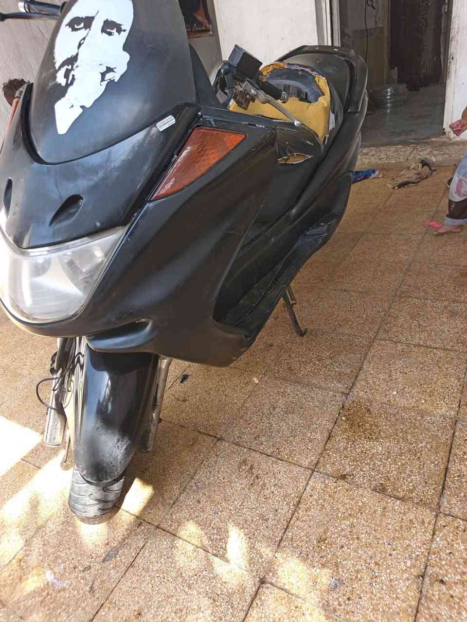 سلام عليكم ماجسته لبيع او مراوس دراجه عوزه بس باتري سعره 350وبيه مجال قليل ***********
