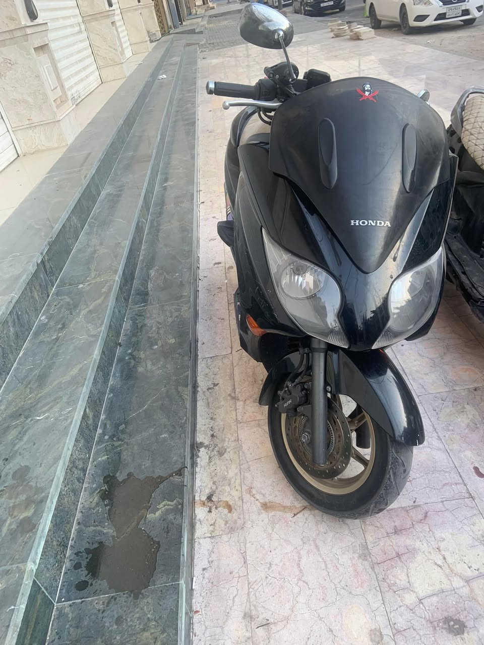فورزه 0/10 للبيع محرك مفتوح مره وحده ولباقي كلشي شغال صار ٥ تيام من جفتت  العنوان بصره الطويسه السعر 900 وبيها مجال حك الجيه ***********
