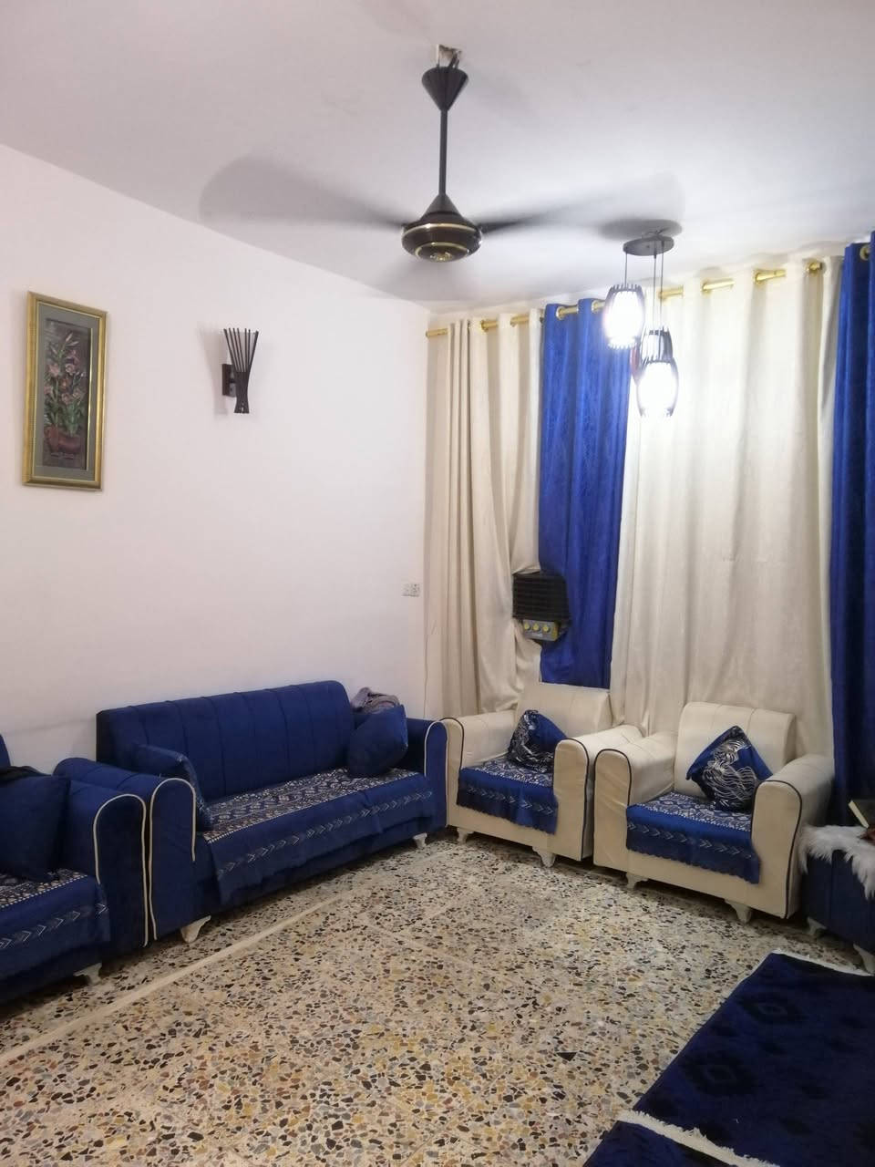 السلام عليكم
دار للبيع المساحه 100 متر  5*20
طابو صرف زراعي قرار 25
طابق واحد يحتوي على
كراج
استقبال
صاله + مطبخ
غرفة نوم
منور + ترك
بيتونه 5*6
العنوان الكبيسي شارع الكهرباء شارع صيدلية زينه علي الفرع الخامس
السعر والاستفسار على هذا الرقم
***********
