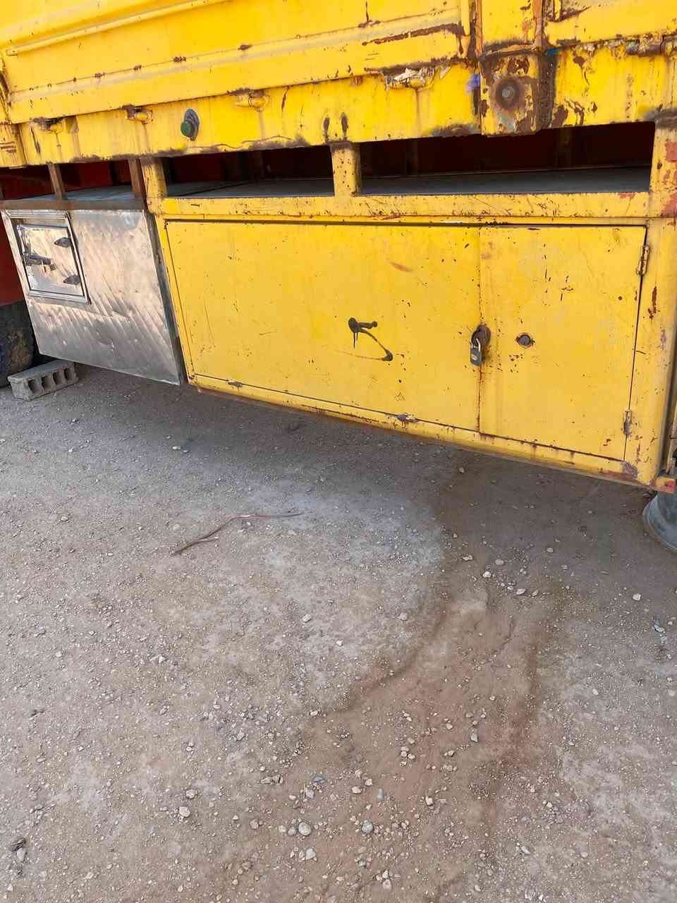 سلام عليكم عربانه لبيع طول12ونص شاصي حدادي مربوطه وجناب لماني دنگيرين تيارات 24فوك نص عمر لعاب هوزن البي نص جيف كهربائيات جازه ثلاجه مطبخ باب جديد رتفاع لجناب 175حموله 50طن حنطه مكانه كربلاء السفسار على رقم ***********
