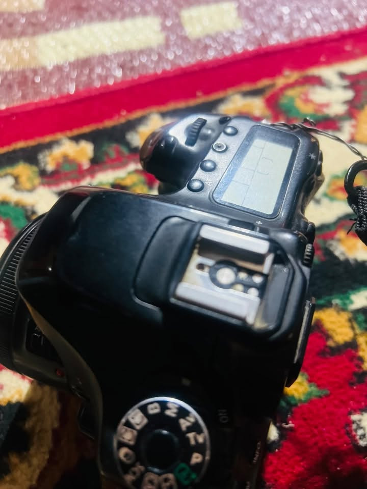 كامرات للبيع استفسار خاص اسعار مناسبه مكاني كوت ***********
