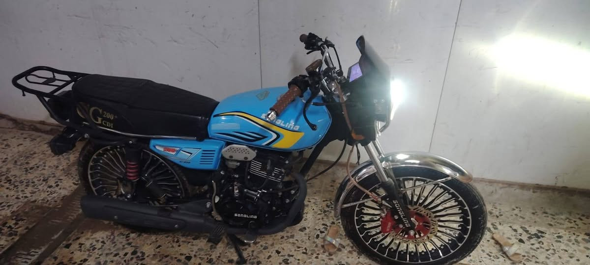 سلام عليكم درجة خسمه كير موديل2026 مكينه 200 درجة كله شغاله سعر 850وبيها مجال بصيط مكاني بغداد مدينه الصدر رقمي *********** خاص ما رد فقط واتساب او نتصال
