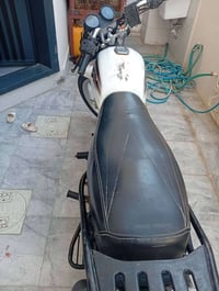 بوكسر أربعة گير مكينة عاطلة للبيع أو مراوس بجني 07746677726