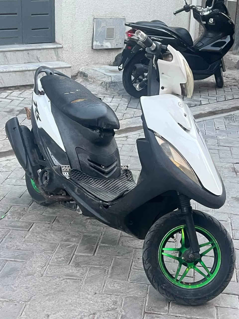 للبيع دراجه ماكس  عدله كهربائياته شغاله دراجه سلف و هندر دراجه شلعه ومعدل خير من الله بوشه 59السعر 550وبيها مجال للطيبين العنون بغداد مدينه الصدر ***********

