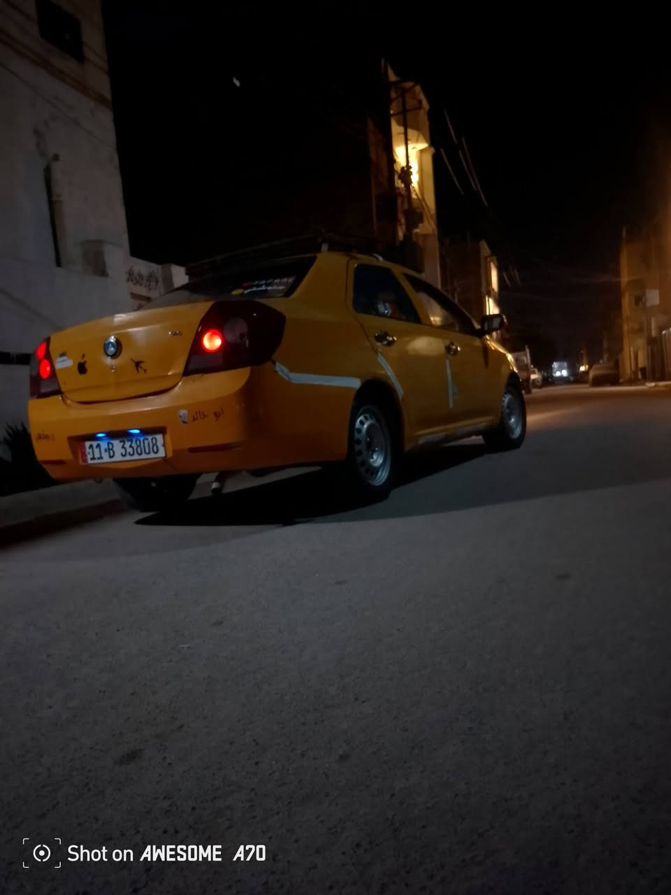 مروس حسب القناعه رقمي ***********
جلي ام كي بغداد رقم نكليزي سياره جاهزه كير مكينه خير من الله محرك كورله تبريد كنبريسر نقص بس كشره زينه ٦٠بل ميه كهرباياته جديده تخم تاير جديد سيار موديل ٢٠١١بسمي مصفره هيه وغرامه بكان سياره بغداد الغزاليه 
سعره ٢٦وبيه مجال بصيط
