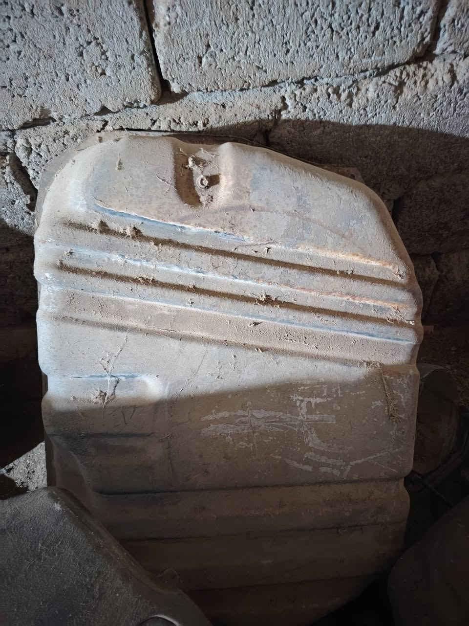 غراض بريميرا نيسان 16 للبيع ستيشن ***********
