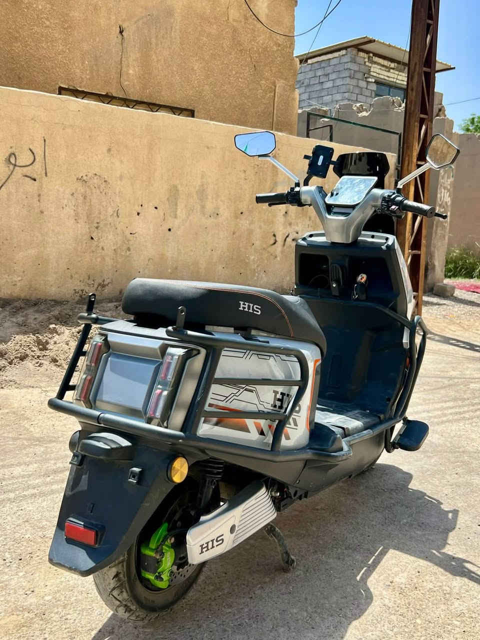 السلام عليكم!!!!!!!!!!!
دراجه للبيع دراجه نضافة فول 
مواصفاته 
دراجه 6بطاريات مسطرة
نضام Rرجوع الى الخلف
سرعه الدراجه الفعليه 80حقيقي 
تتحمل وزن250كيلو
شاشه ايباد ذكي
اضاءةLED
نضام البلوتوث سماعه قوي الصوت
وتحتوي على درع على كامل الدراجه 
ونضافه العقل100/100
ونضافه الملف100/100
بلادي مال شركه 
السعر خاص!!!
الرقم
***********
