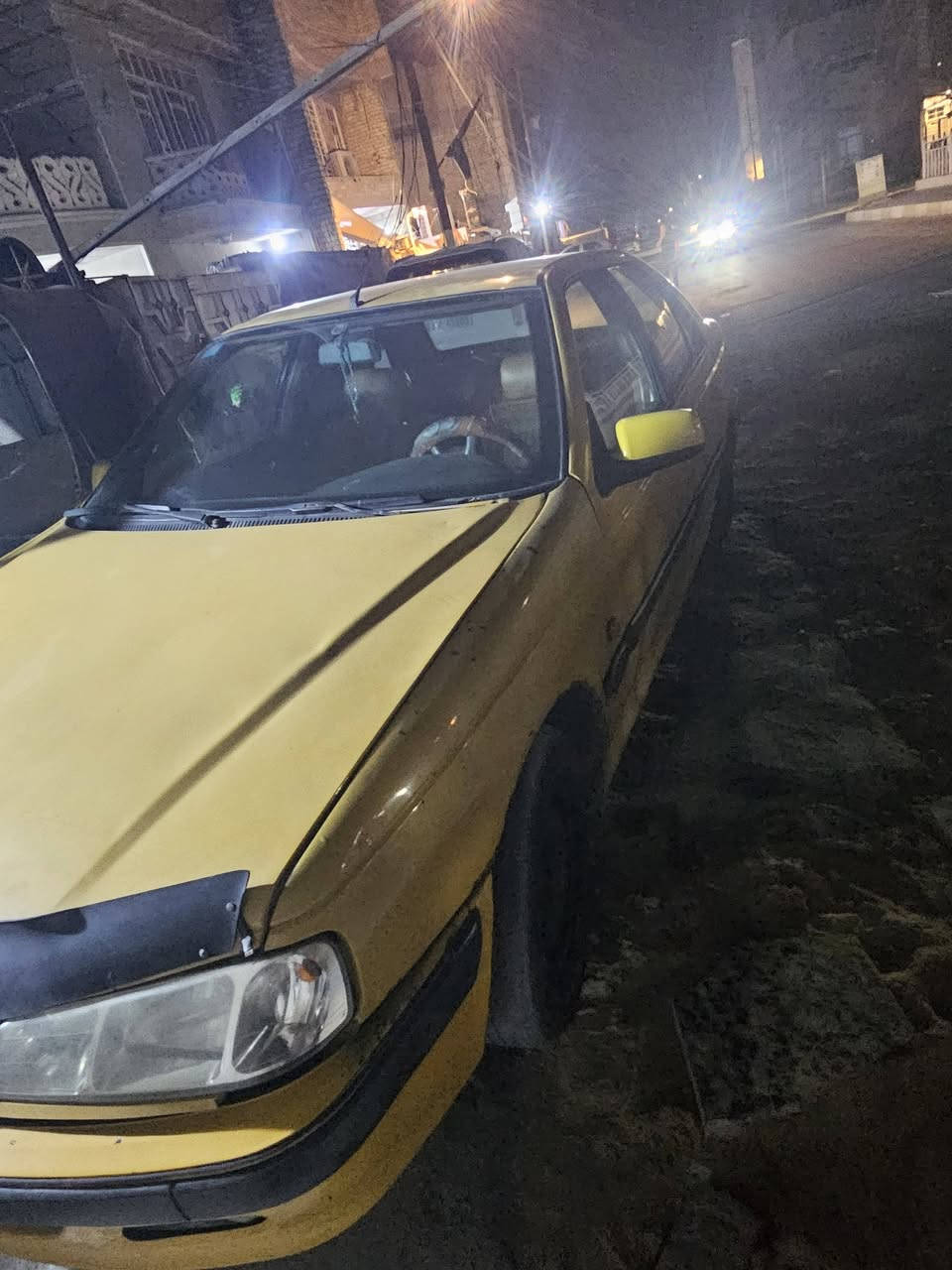 بياجو بارص للبيع موديل13رقم بغداد مصفر هيه وغرامات بسمي سنويه لل31 تبريد شغال السياره بيها نوااقص هواي بيها مشط ستسيرن وكهربيات  مكاني بغداد المشتل 25 ***********
