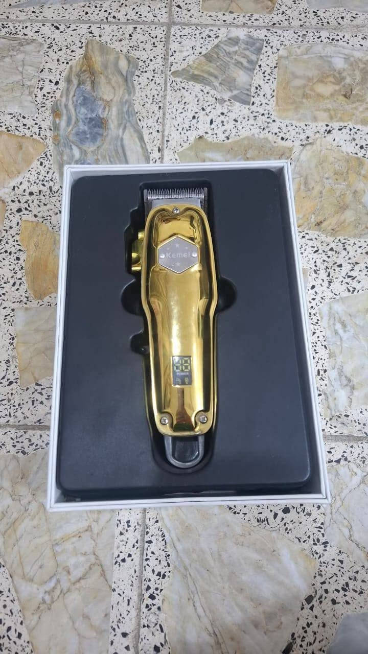 يالله سلام عليكم مكينه كيمي Kimi اخت الجديده استعمال شي بصيط رايدهه ب٣٥ وكل ملحقاته وياها التواصل على الرقم واتساب ***********
