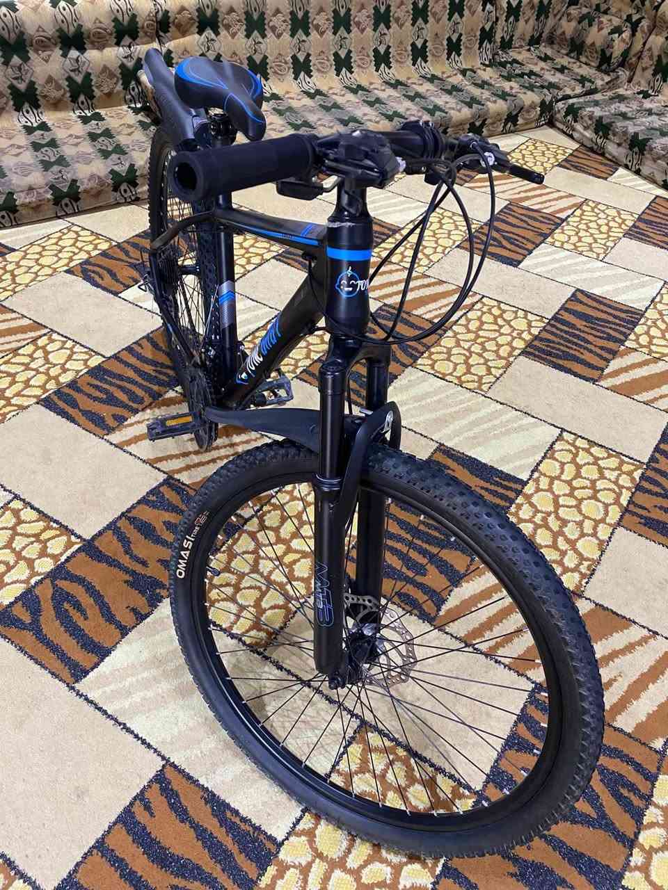 بايسكل جبلي حجم 26 سعر 160 الف للتواصل واتساب ***********
