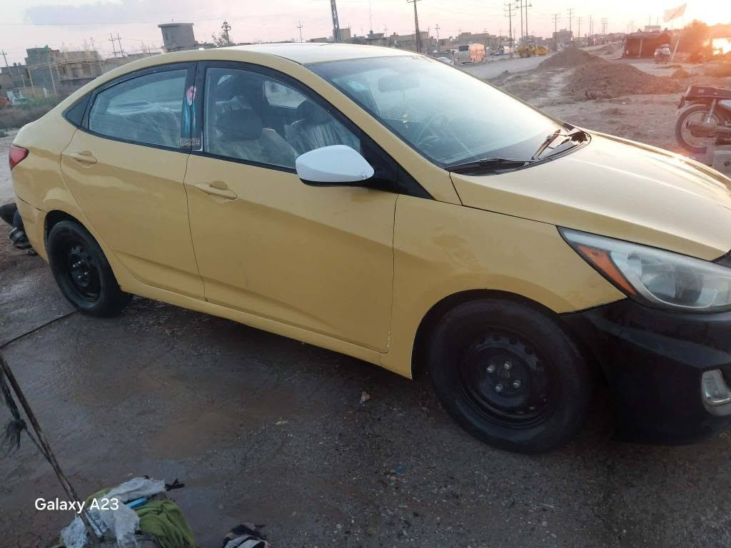 🚗 للبيع: هونداي اكسنت موديل 2016 وارد أمريكي

✔️ مكينة وكير بحالة ممتازة (خير من الله)
✔️ تبريد  ❄️
✔️ شاشة + كاميرا خلفية 🎥
✔️ رقم إنكليزي باسمي
✔️ السيارة نظيفة وجاهزة للاستخدام
ضررهه جاملغ خلفي 

📍 الموقع:  واسط كوت – مركز المدينة
💰 السعر: 74 (قابل للتفاوض البسيط)

📞 للتواصل: *********** دهل اوران, واسط
