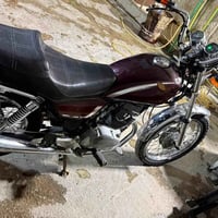 دراجه هونداي  ا (Honda)، وتحديداً من الفئة الكلاسيكية الشهيرة (مثل طرا...