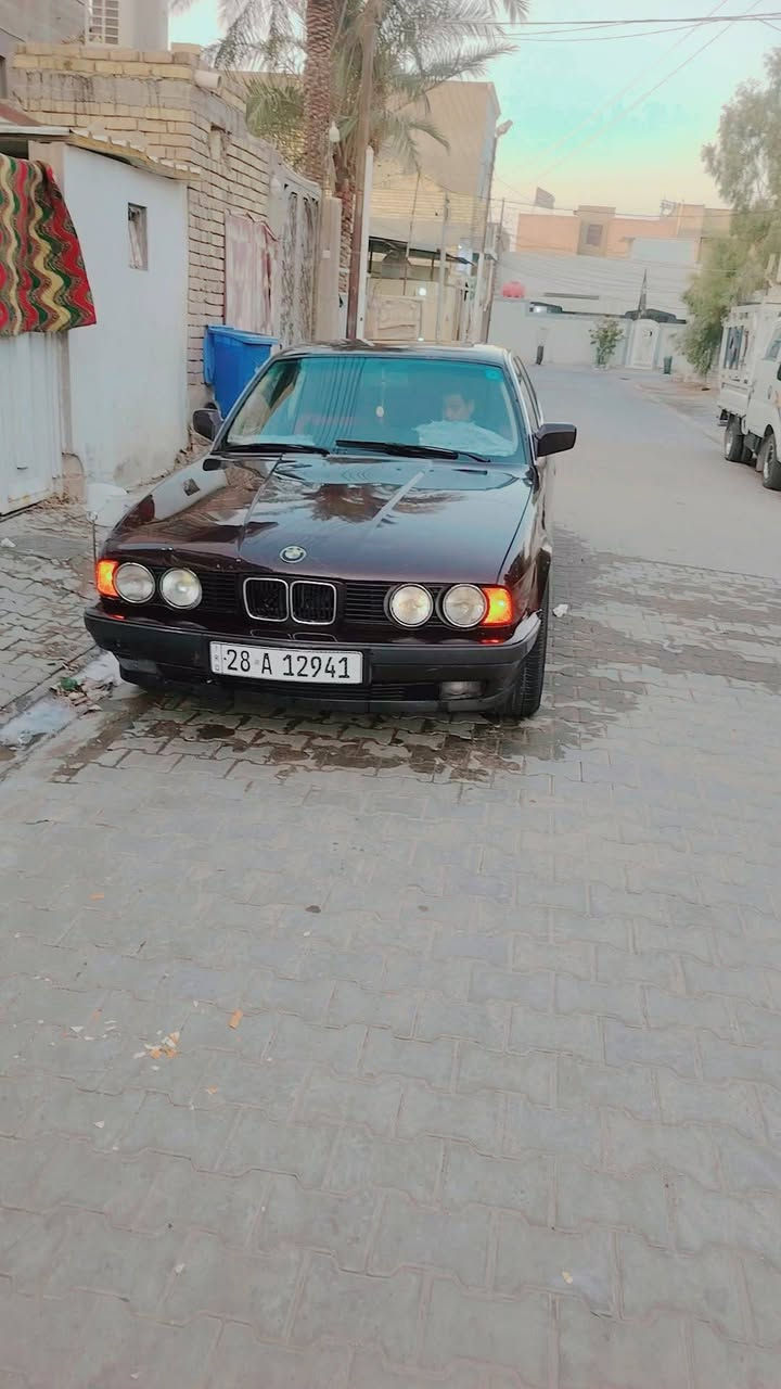سلام عليكم بي ام البيع مديل 91مكينه وكير بلديات حجم 520 مسكر فانوس تخم تاير تبريد ثلج 🥶 حداديه جاهزه من كلشي رقم نجف نكليزي تحويل ثاني يوم  العنوان نجف السعر 45 وبيه مجال رقم الهاتف بيم واتساب ***********

