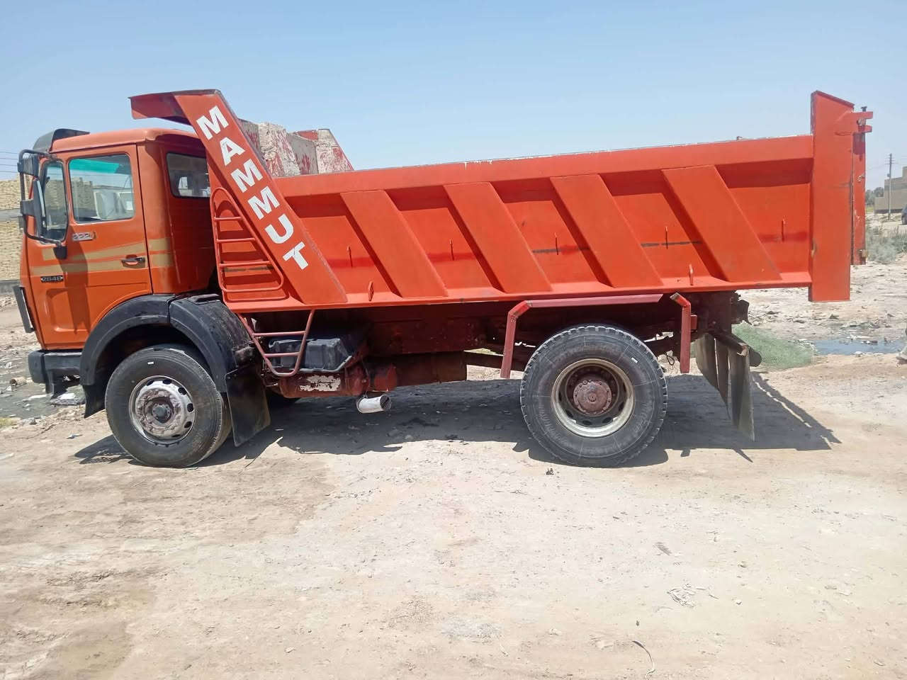 بي ٧٩ • مكينة ٨ • شاصي مكفول