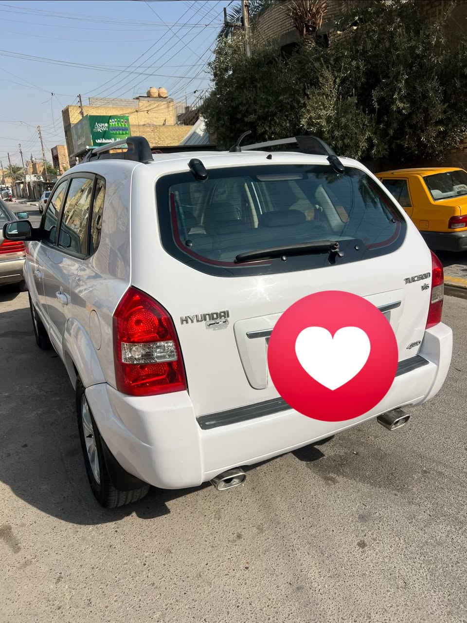 السلام عليكم توسان 2009 خليجي رقم بغداد انكليزي باسمي فول مواصفات 6 سلندر مكينه 2700 فور ويل مكفوله من الضربه والصبغ والتبديل كفاله عامه سياره جديده وع وضع الشركه مكان بغداد الحسينيه للاستفسار 
***********

