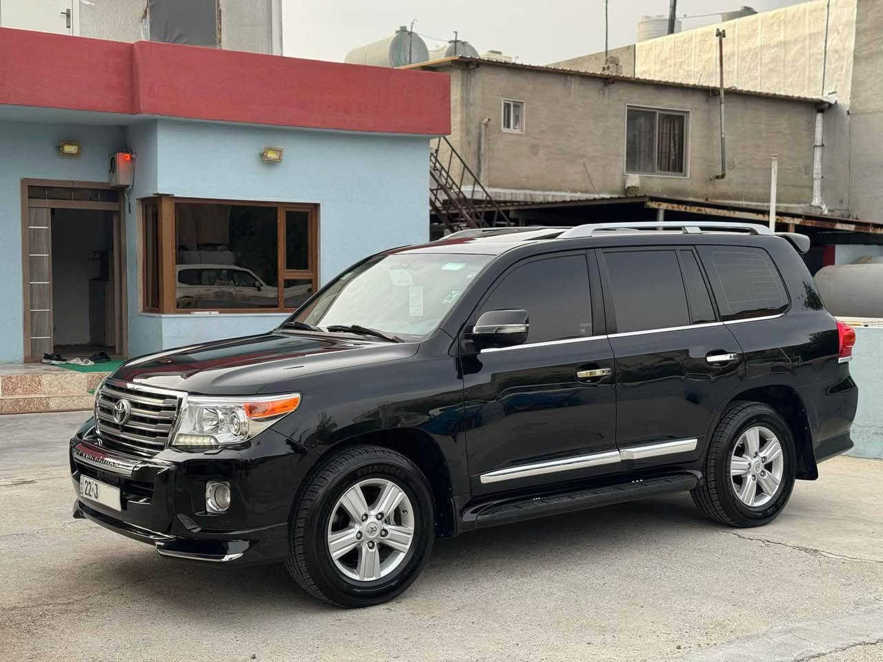 وەنەوشە مۆدیل ٢٠١٥ VXR قەپات مواسەفات گیر مەکینە  هەموو بە شەرت سەنەوی تا ٢٠٣٠ نوێیە بێ بۆیاخ دەحامیشی بۆیاخی نیە ١٠٤ هەزار رۆشتوە سحر ٣٨٥ وەرەقەو مەخالەکی کەم *********** شقلاوة, أربيل
