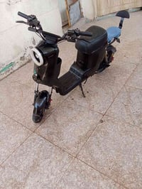 دراجة شحن • يحتاج بطاريتين • بصره الصدقاء