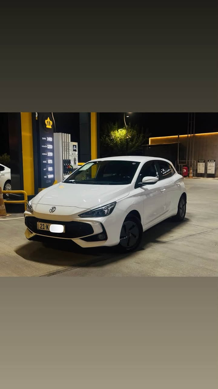 Mg 3
مۆدێل ٢٠٢٥

ئەشیای شەریکەی ماوە
مواسەفەت ستاندارت
تەنها ١١،هەزار ڕۆشتوە
بێبۆیاخ بێسارد 
گێرو مەکینەو تەبریدو کامل بەشرت
شوین سلێمانی
***********
***********
