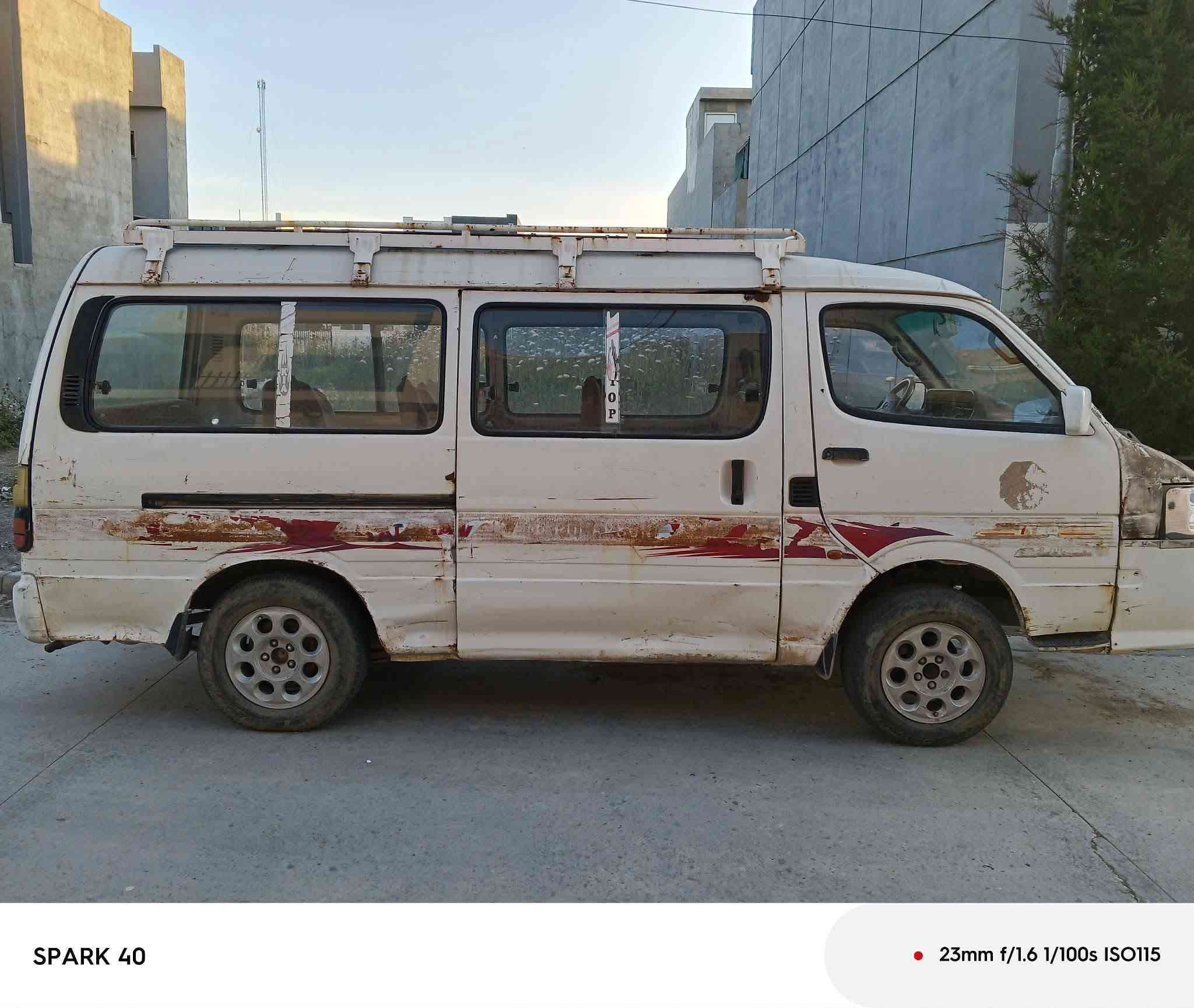 بولارسون للبيع او مراوس وية بيجو 306
سنوية جديدة شرط التحويل مكينة مبدلة جديدة صدر جديد باتري سلف دينمو جديد تايرات نضاف ترايها حلو للاستفسار *********** مكاني موصل الايسر

نص مكتوب في الصور:
- SPARK 40 23mm f/1.6 1/100s ISO115
- SPARK 40
- 23mm f/1.6 1/157s ISO107
- 23mm f/1.6 1/100s ISO115