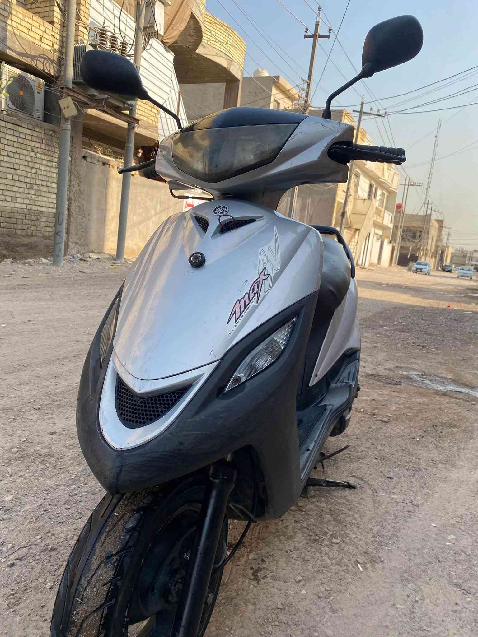 سلام عليكم دراجة ماكس 140 دراجة خير من اللة نضيفة دراجة قفل استيرن قفل جنطة بيها قفل فاصل نارية يم المكينة ونادرن هاذ يجي كهربائيات كاملة اشاير لايت عالي ناسي دبل إشارة بريكات امامي خلفي دبلات نضيفات امامي خلفي امرايات جدد كفر ابلادي مكينة ابلادي شلعة ومعدل اتخبل شك. الكاع دراجة نقصها بس تريشة صفح سعرها 10 /سعر الدراجة 500وييها مجال عنواني البياع تقاطع درويش رقم الهاتف ***********
