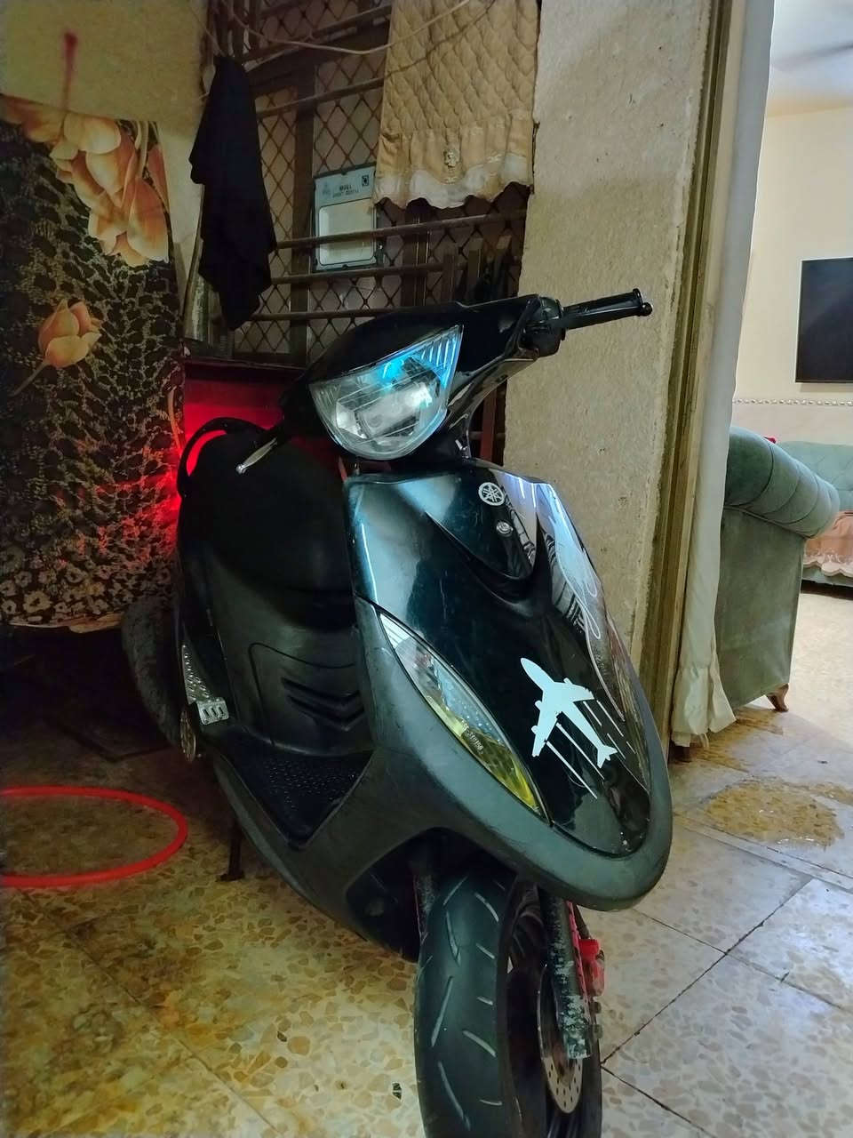 سلام عليكم... دراجه ماكس عدله للبيع... الدراجه يوم ٩،١ نزلت من الرمبه... الدراجه كامله من كل النواحي... بيه كلاجات رياضي... أوراق الدراجه موجوده للاتصال...، ***********. و بيه تزويد رياضي بسيط... العنوان بغداد الشعب
