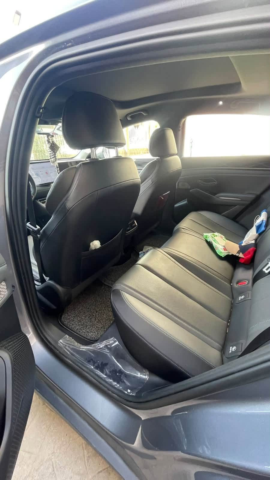 السلام عليكم
Byd كن بلس فئة L
السياره فول مواصفات جلد شاشة دواره بنراما السياره جديده نضيفه ماشية 20 الف علامة ضوئية 
بغداد بسمي
***********
السعر 24 مليو و 500

نص مكتوب في الصور:
- 000-31702727 - 11/12/2021 - IAA Inc.
