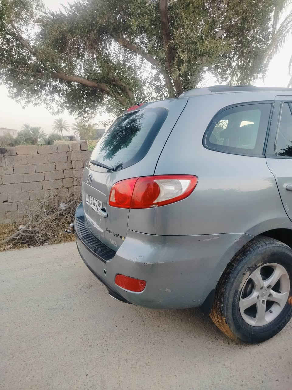 سنتافي للبيع موديل 2007 6 سلندر 2700 مكفول كير ومحرك بيها قطعتين سياره جاهزه من كلشي نقصها بس تبريد المكان ديالى ع أطراف الخالص بيع مستعجل 100 وبيها مجال ***********

