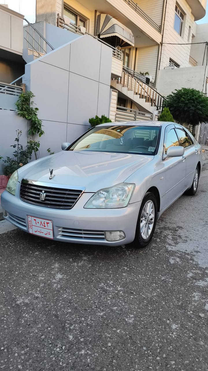 موس
180 
بچوک بە بچوک
2005
2 دوگمە  
59 گە ڵا و معامە لە یە کی برایانە
 ***********

