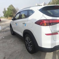 توسان للبيع موديل 2020رقم بغداد فول شركة الكاصد شباك لكزز خمس عدسات بص...