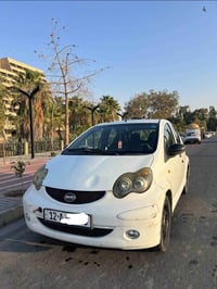 Byd f0 للبيع  موديل 2011 بدون صبغ  ماشيه 180 الاضافات  شاشه كبيره  كام...
