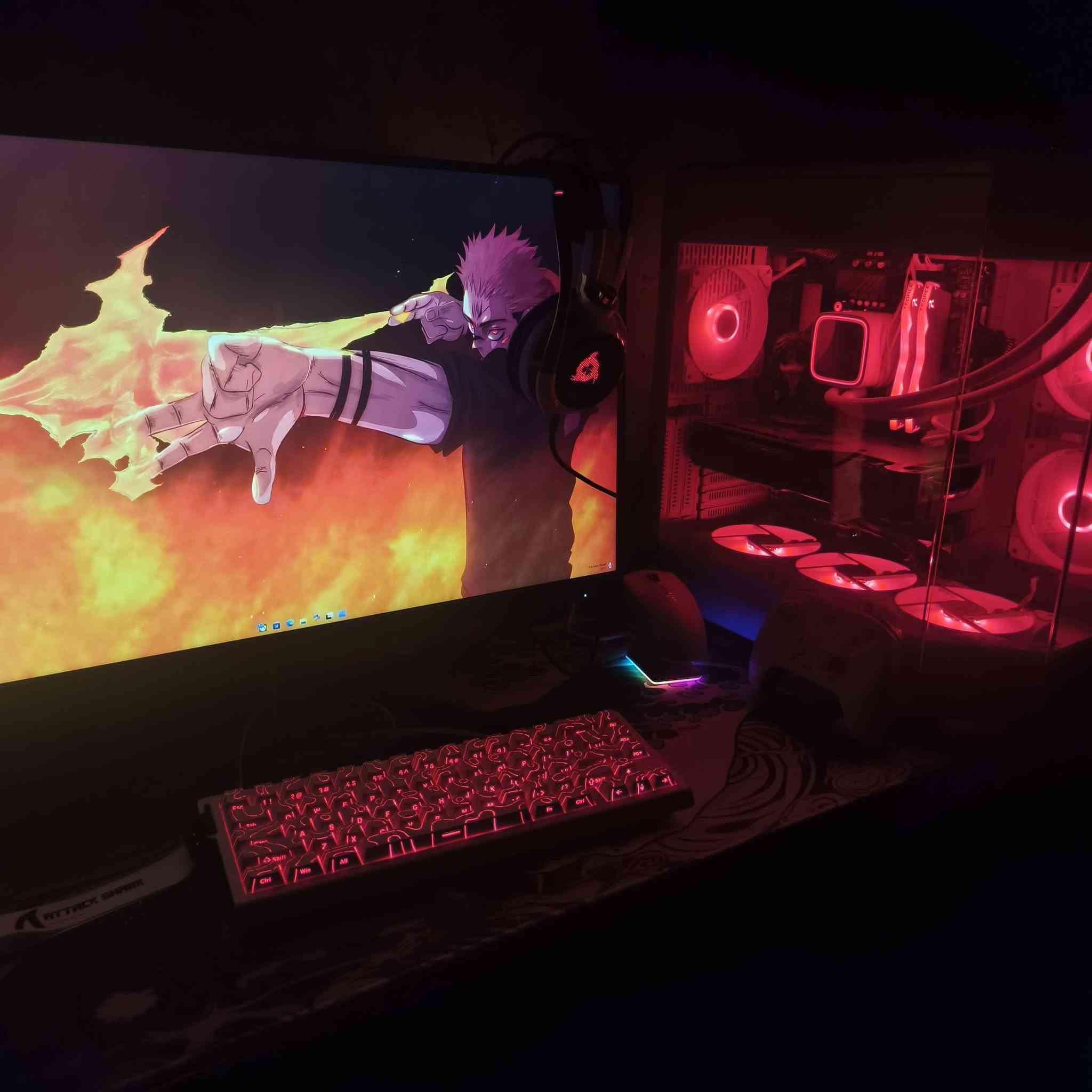 🔥 للبيع تجميعة Gaming احترافية ونظيفة جدًا – جاهزة للأداء القوي 🔥
@
🎮 مواصفات التجميعة:

🔹 المعالج: Intel Core i7-12700F – الجيل 12
🔹 كرت الشاشة: ASUS Dual RX 7700 XT 12GB OC
🔹 اللوحة الأم: Gigabyte B760 DS3H ATX WiFi DDR5
🔹 الرامات: 32GB DDR5 بسرعة 6000MHz من TEAMGROUP RGB
🔹 التخزين: SSD بسعة 1TB من نوع M.2 NVMe Lexar NM620 – سرعة تصل إلى 3500MB/s
🔹 مزود الطاقة: Segotep 850W Gold Fully Modular
🔹 الكيس: Xigmatek iCUBE باللون الأبيض
🔹 التبريد: DeepCool LS720 SE Digital 360mm باللون الأبيض
🔹 المراوح: مراوح باللون الأبيض

🖥️ الشاشة:

AOC بحجم 27 بوصة – دقة 2K – معدل تحديث 180Hz – استجابة 0.5ms – لوحة IPS

🔋 مزود الطاقة الاحتياطي UPS:

Online UPS بسعة 1KVA لحماية الجهاز من مشاكل وانقطاع الكهرباء

🖱️ الملحقات:

🔹 ماوس وكيبورد من شركة Attack Shark
🔹 سماعة من شركة KLIM
🔹 جوستك من شركة GameSir

📦 التجميعة كاملة وجاهزة للاستخدام، وتشمل جميع الملحقات، مع توفر كراتين التجميعة والملحقات. كما أن جميع المكونات باللون الأبيض، بما في ذلك الرامات والتبريد والكيس والمراوح.

✅ أداء ممتاز للألعاب بدقة 2K
✅ كرت شاشة قوي لتشغيل الألعاب الحديثة
✅ ذاكرة RAM بسعة 32GB DDR5
✅ شاشة 2K بمعدل تحديث 180Hz
✅ UPS Online لحماية الجهاز من مشاكل الكهرباء
✅ تشمل ماوس وكيبورد وسماعة وجوستك
✅ تصميم أبيض أنيق وموحد بالكامل

💰 السعر: 2,000,000 دينار
💬 قابل للتفاوض للجادين فقط

📍 الموقع: بغداد
📩 للاستفسار ومعرفة التفاصيل، يرجى مراسلتي على الخاص.
او الرقم ***********
