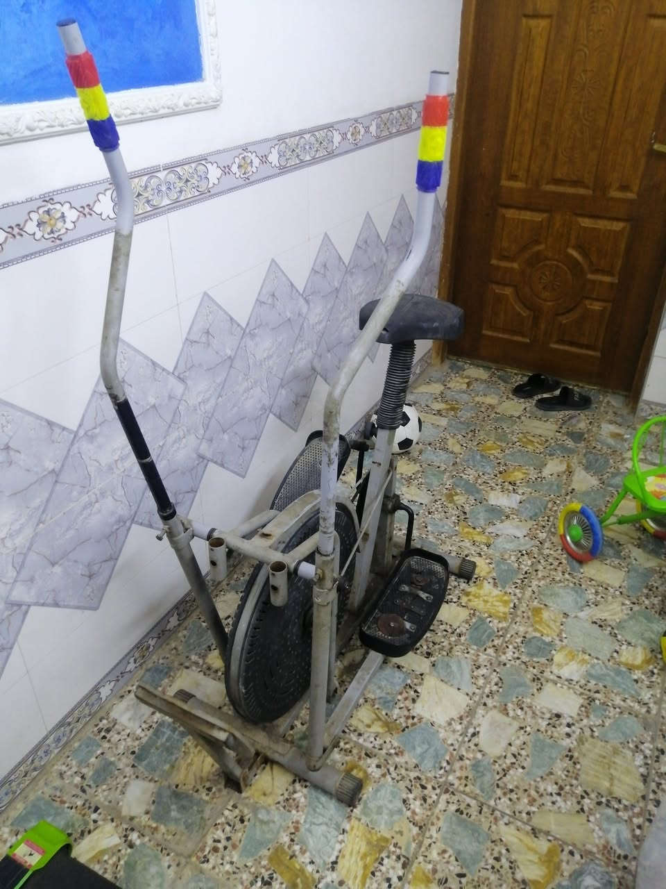 جهاز رياضي سعر ٣٥ مكان بغداد الشعب ***********
