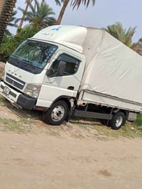 كنتر 2015 رقم بغداد سياره جاهزه مكفولة بس بيه بارد جوه مازده سكن السعر...